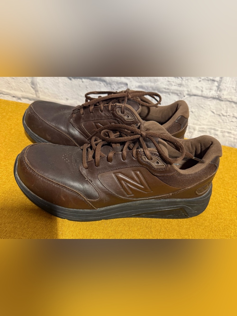 New Balance 928 Brown Leather Walking Shoes Men’s 9.5 WIDE 2E Comfort Rollbar - Picture 3 of 12